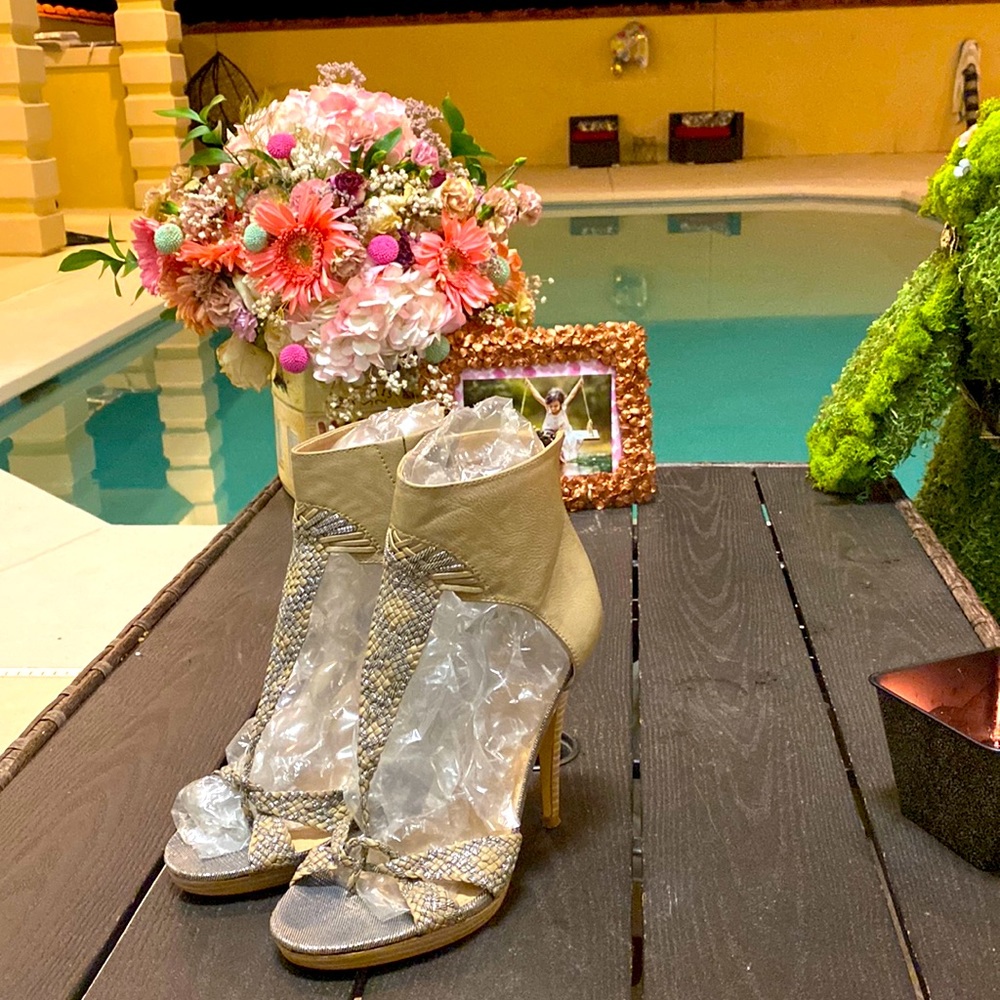 Colin Stuart shoes 👠 discounted